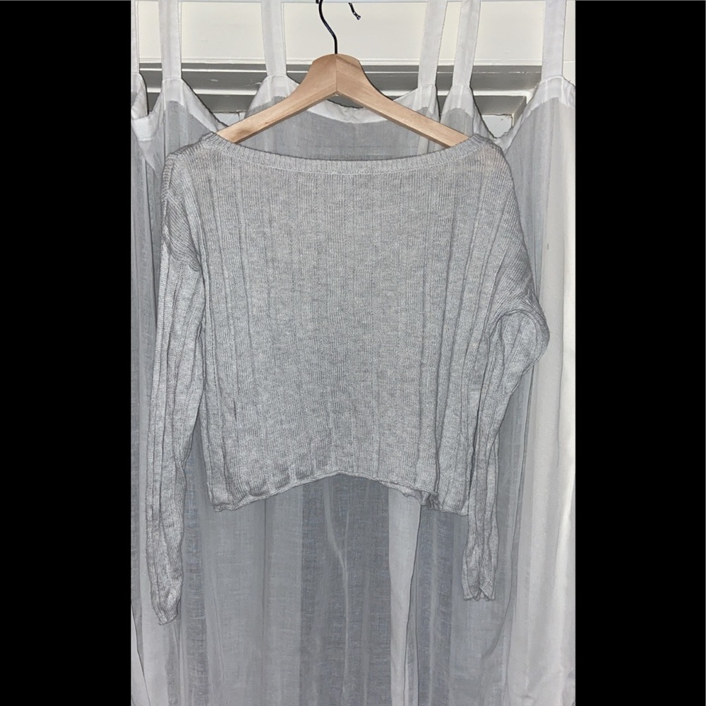 oversize grey pull - Picture 2 of 2